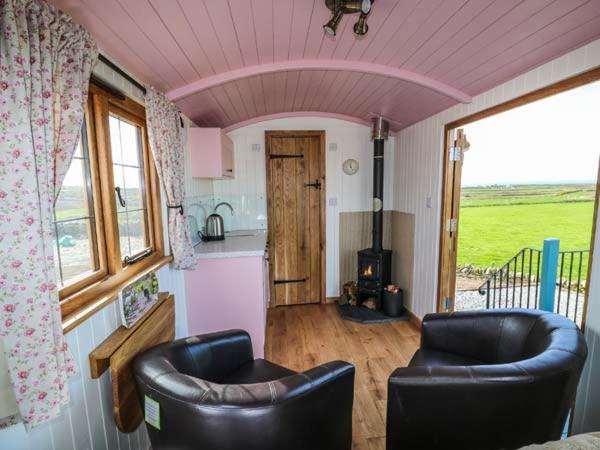 Llety'r Bugail Holiday home